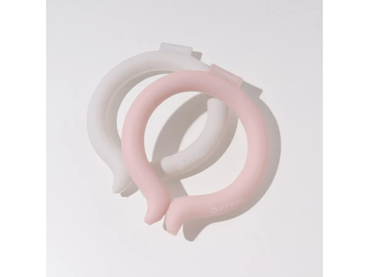 ICE RING（R）（オトナ）Mサイズ ￥3,410（問い合わせ／株式会社F・O・インターナショナルお客様ダイヤル ●0120-20-5438 ）