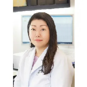 産婦人科医　海老根真由美先生